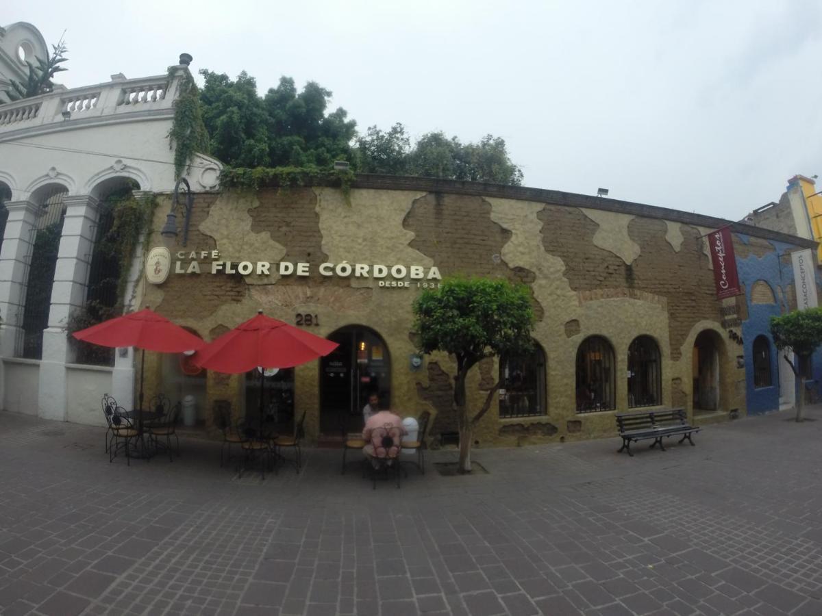 Hospedaje Tlaquepaque Гвадалахара Экстерьер фото