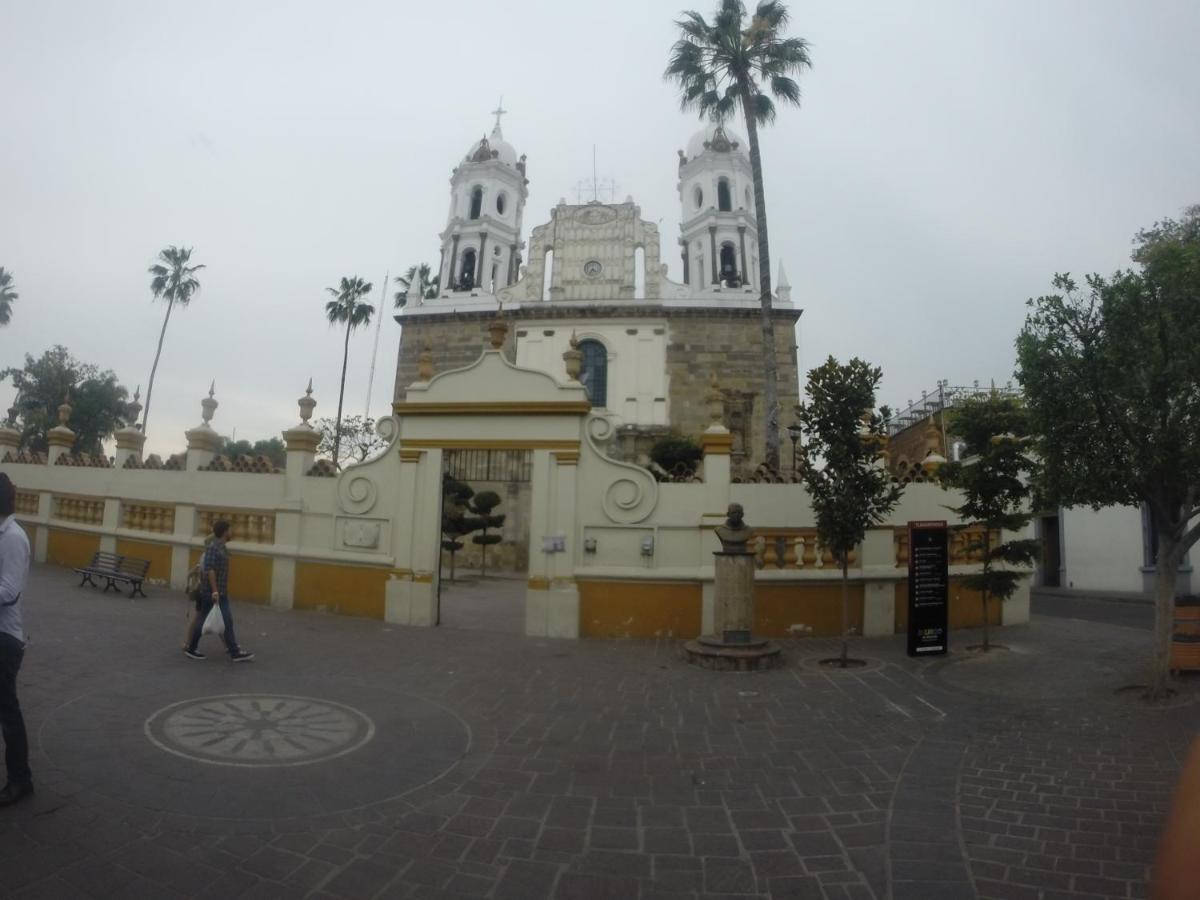 Hospedaje Tlaquepaque Гвадалахара Экстерьер фото